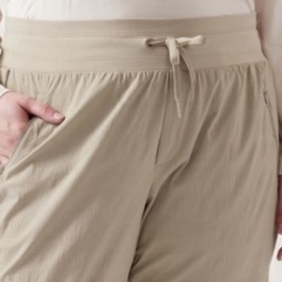 Size 26 3X ATHLETA Trekkie North‎ Jogger Pants Tan Ecru NEW - Picture 2 of 12